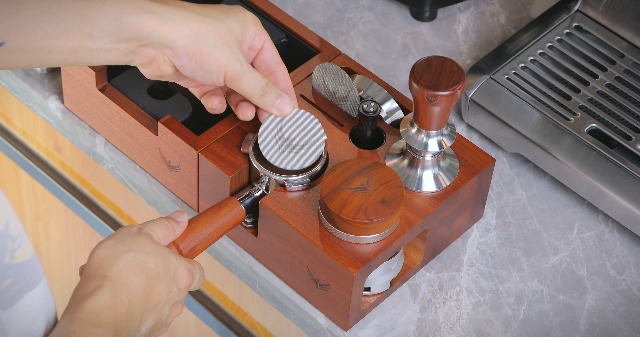 Amazon.com: KNODOS 54mm Espresso Tamping Station For Breville