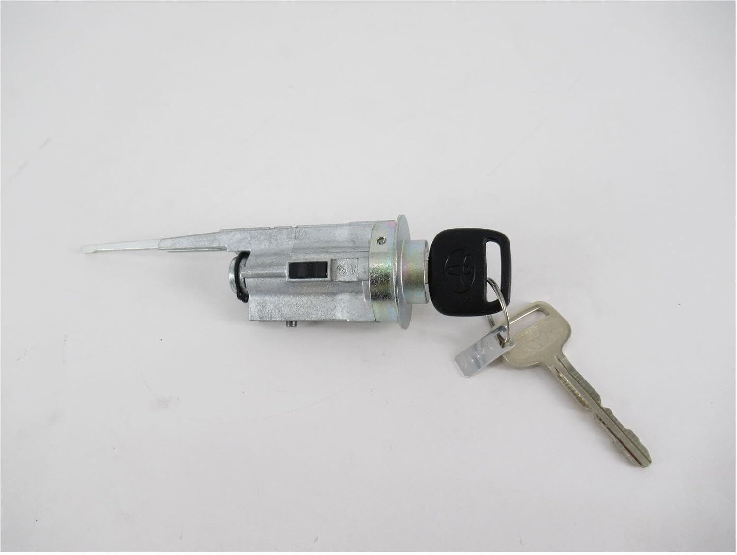 Genuine OEM For Toyota 69057-34050 Ignition Lock Cylinder Set 2003-2006 Tundra 6905734050