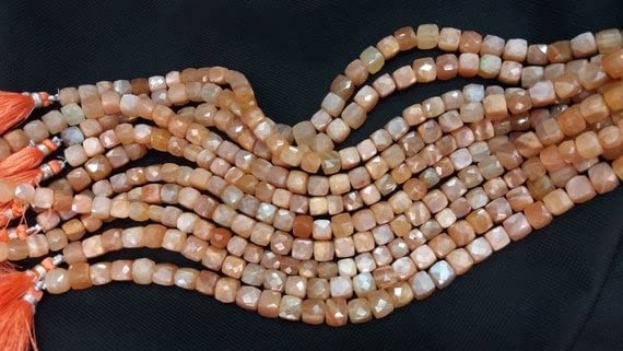 Pierre de lune pêche facettée haut de gamme en perles de 6mm pour l'artisanat d'art