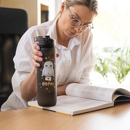 MOMO WAY Wizarding World Harry Potter Drinking Bottle Tritan Water Bottle BPA Free Reusable for School Sports Fitness Gym Easy Closure Gift for Men Women and Children Harry Potter 1000ml - Image 4