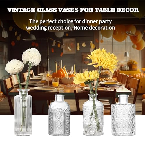 Pequeños jarrones de vidrio para solucionar la decoración de mesas de eventos 8
