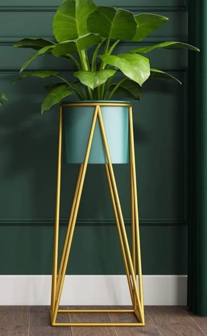 Crown Ron Indoor Outdoor Home and Garden Decor Plant Stand with Planter Pot (Green)