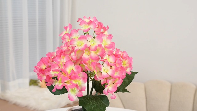 Image of Pink Artificial Hydrangea LED Flower Pot - Lighted Floral Decor for Wedding, Christmas, Bar Coffee Shop Home Decor, Battery-Operated Night Light, Gift for Women