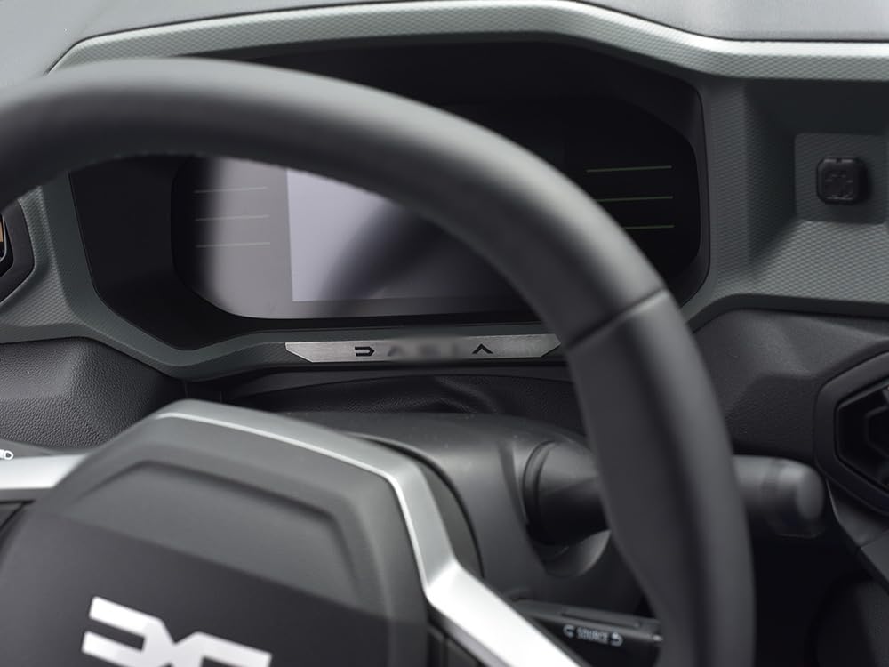 Stalowa osłona do Dacia Duster III 3 (P1310) ze stali nierdzewnej akcesoria tuningowe