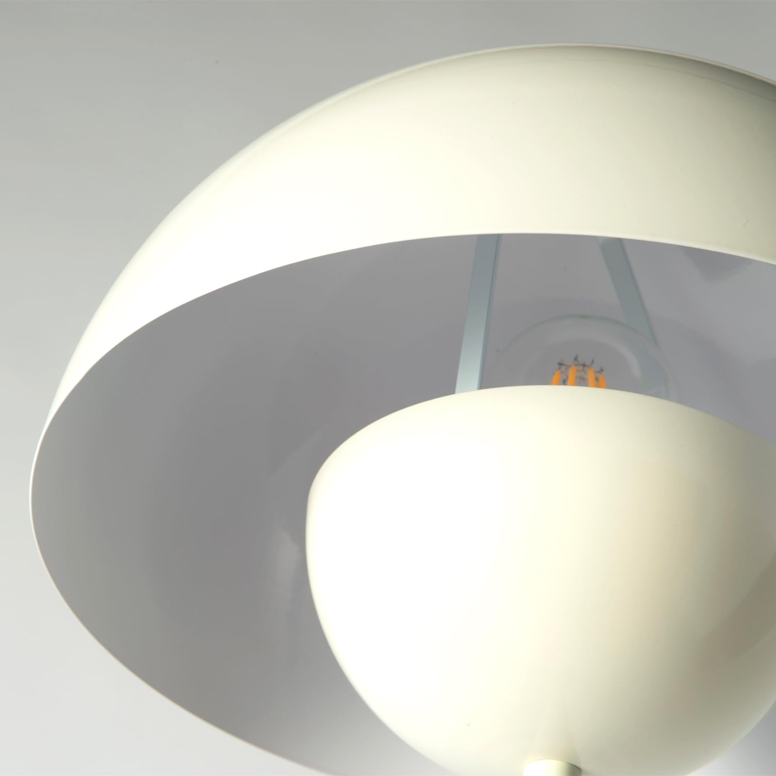 Alpinaluz Nowoczesna Lampa Podłogowa z Podwójnym Metalowym, Minimalistyczny Design w Kolorze Kremowo-Białym, Wysokość 164 cm, Stabilna Podstawa z Włącznikiem Nożnym - Idealna do Salonu i Czytania