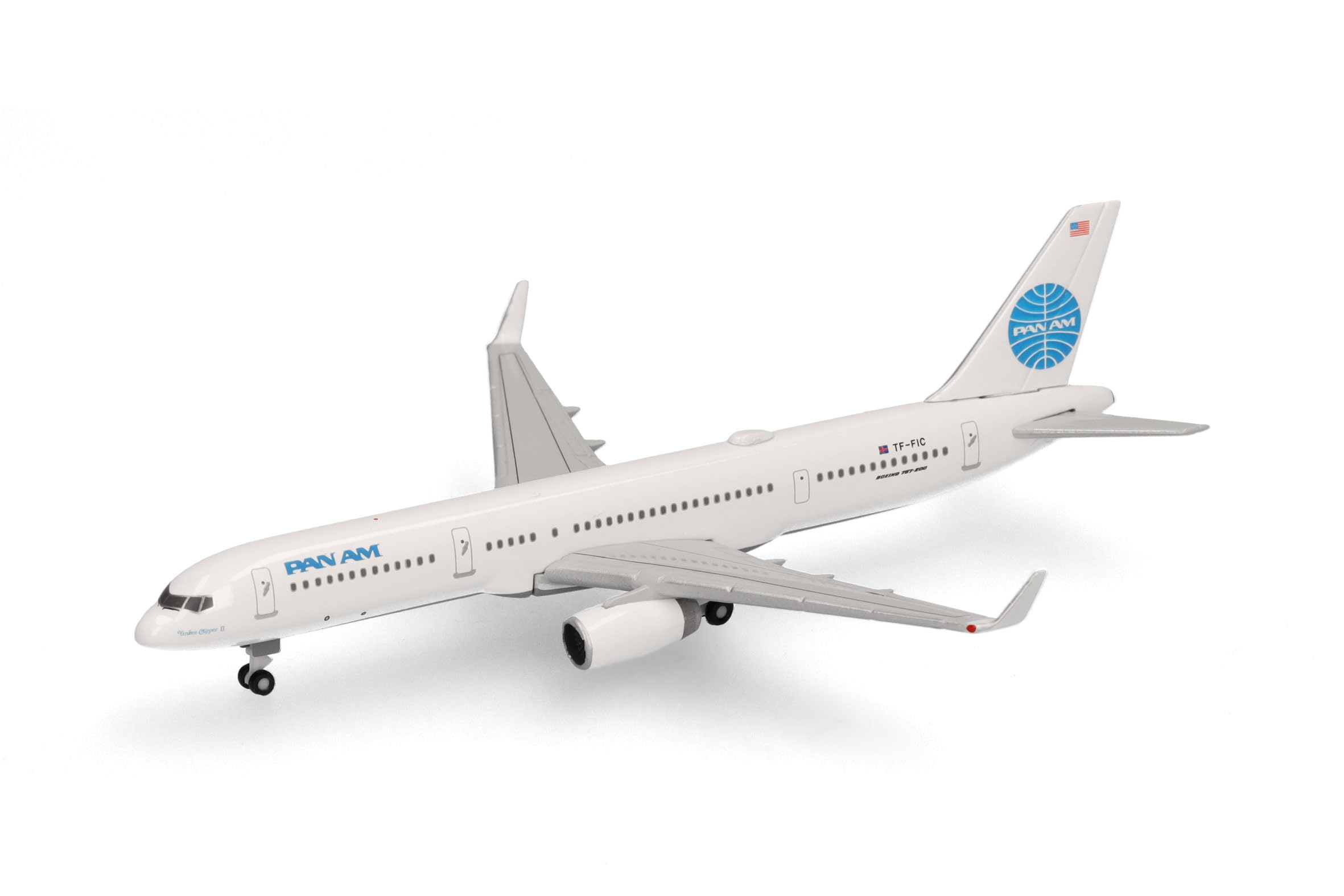 Amazon.co.jp: ヘルパ飛行機モデル パンナム ボーイング 757-200