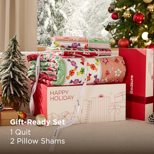 Image of Bedsure Christmas Quilts Twin Size, Red Christmas Comforter Bedding Set