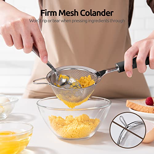 Image of 18 /8 Stainless Steel Mesh Strainer: U-Taste 3.9 Inch Kitchen Fine Mesh Sieve Food Colander with Riveted Sturdy Silicone Handle and 30 Mesh Hole for Straining Flour, Quinoa, Tea, Juice (Black)