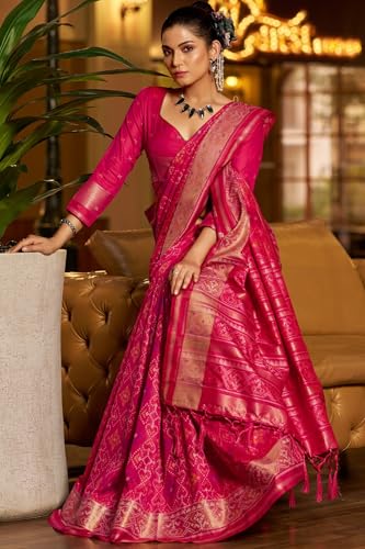 Image of SGF11 Women's Kanjivaram Patola Silk Saree Silk Saree Pure Golden Zari With Blouse Piece