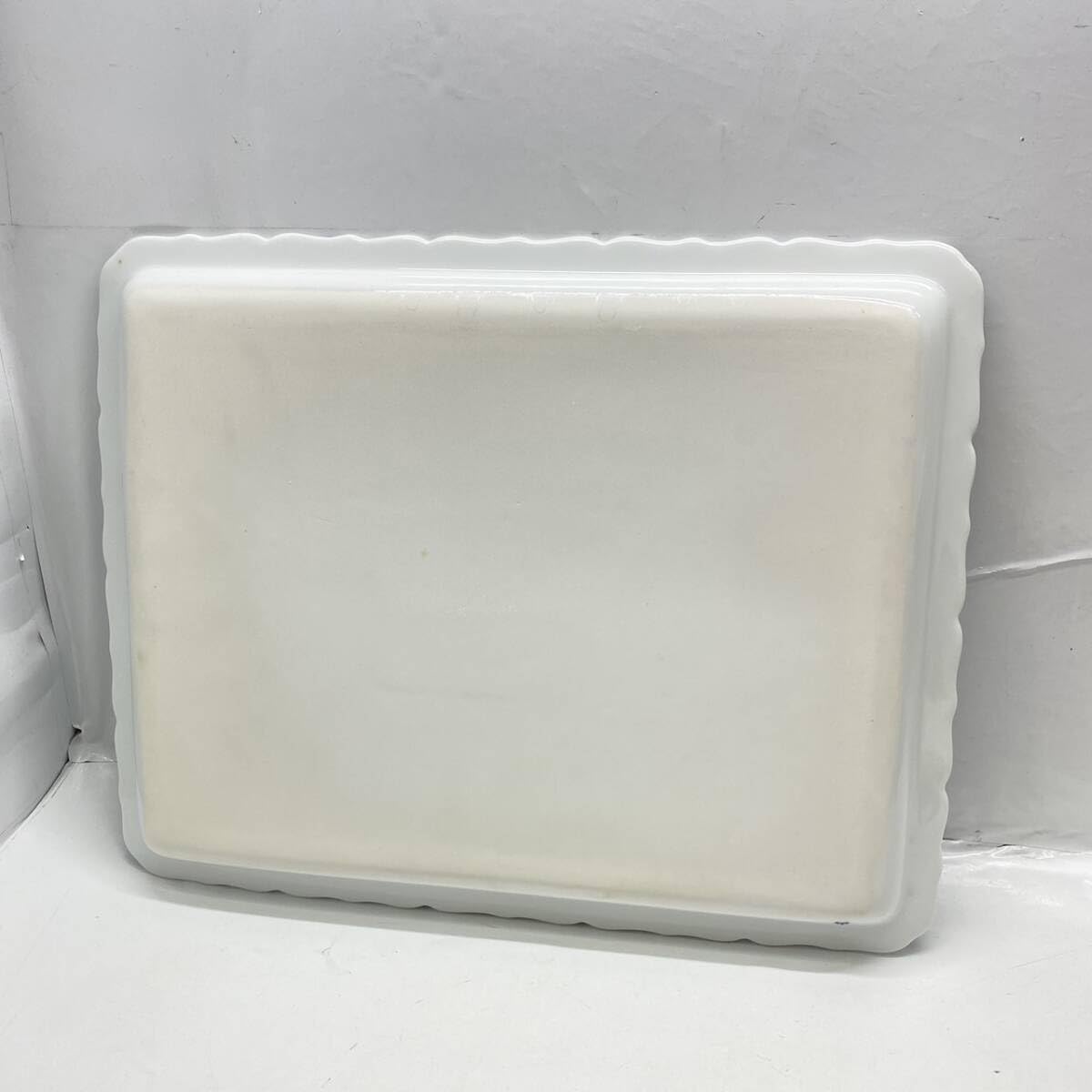 Amazon.co.jp: 有田焼 華山窯 角皿 山水画 陶器 和食器 大皿