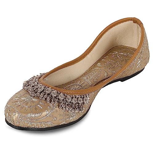 Image of Women's Rajasthani Embroidered with Payal Punjabi Mojari's Jutti's Juti's Shoe