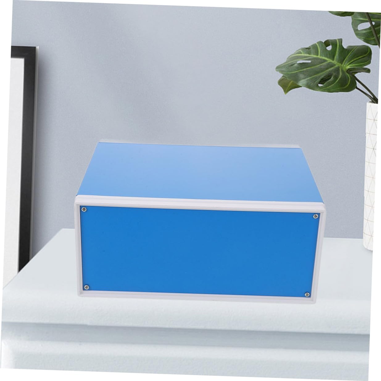 TEHAUX Blauer Metall Elektronik Projektkasten aus Eisen Wetterfester Selbstgemacht Anschlusskasten mit Elegantem Design für Elektrische Geräte und Kabelschutz im Innenbereich