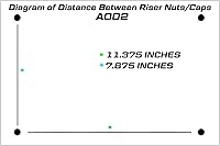 Vista 3 de vitrina de acrílico tamaño real casco fútbol americano.
