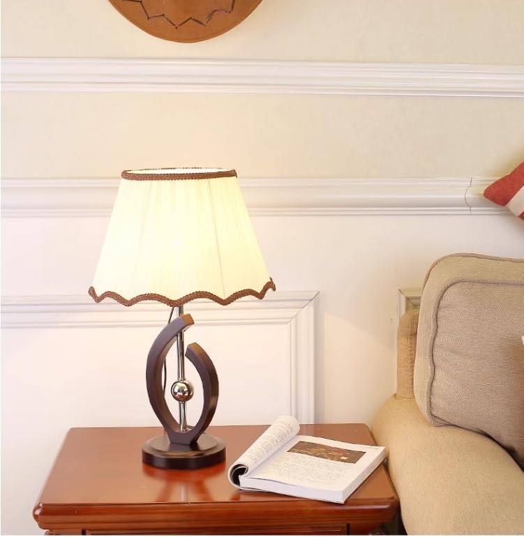 ベッドサイドランプ 木製ベースのベッドサイドランプファブリックランプシェードナイトスタンドランプ寝室リビングルーム装飾ランプ ナイト テーブルランプ  おしゃれ ベッドサイドランプ テーブルライト 木製ベースのベッドサイドランプファブリックランプシェードナイト ... テーブルランプ おしゃれ ベッドサイドランプ テーブルライト 木製ベースのベッドサイドランプファブリックランプシェードナイトスタンド