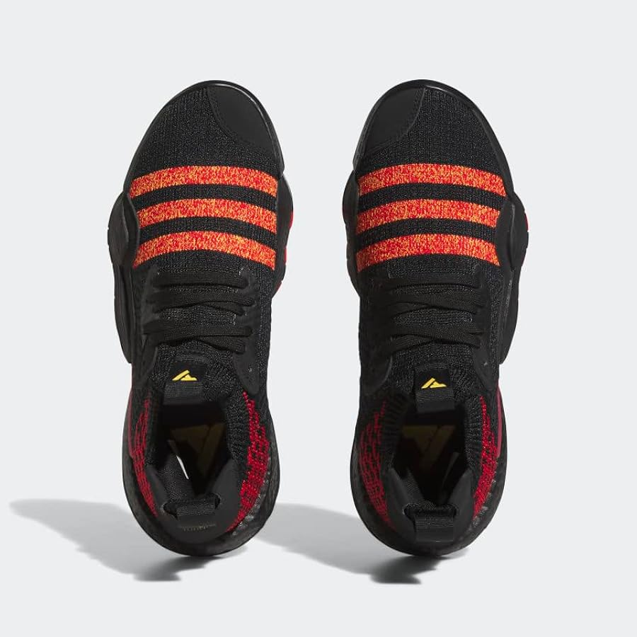 早い者勝ち！Trae Young 2 30.0㎝ Amazon | adidas Trae Young 2 バスケットボールシューズ