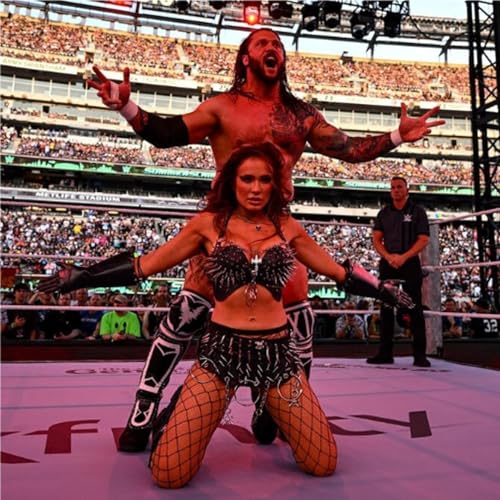 『The Karrion Kross Situation Might Be One Of Those Triple H "Mind Your Business" Deals & Messages』のカバーアート
