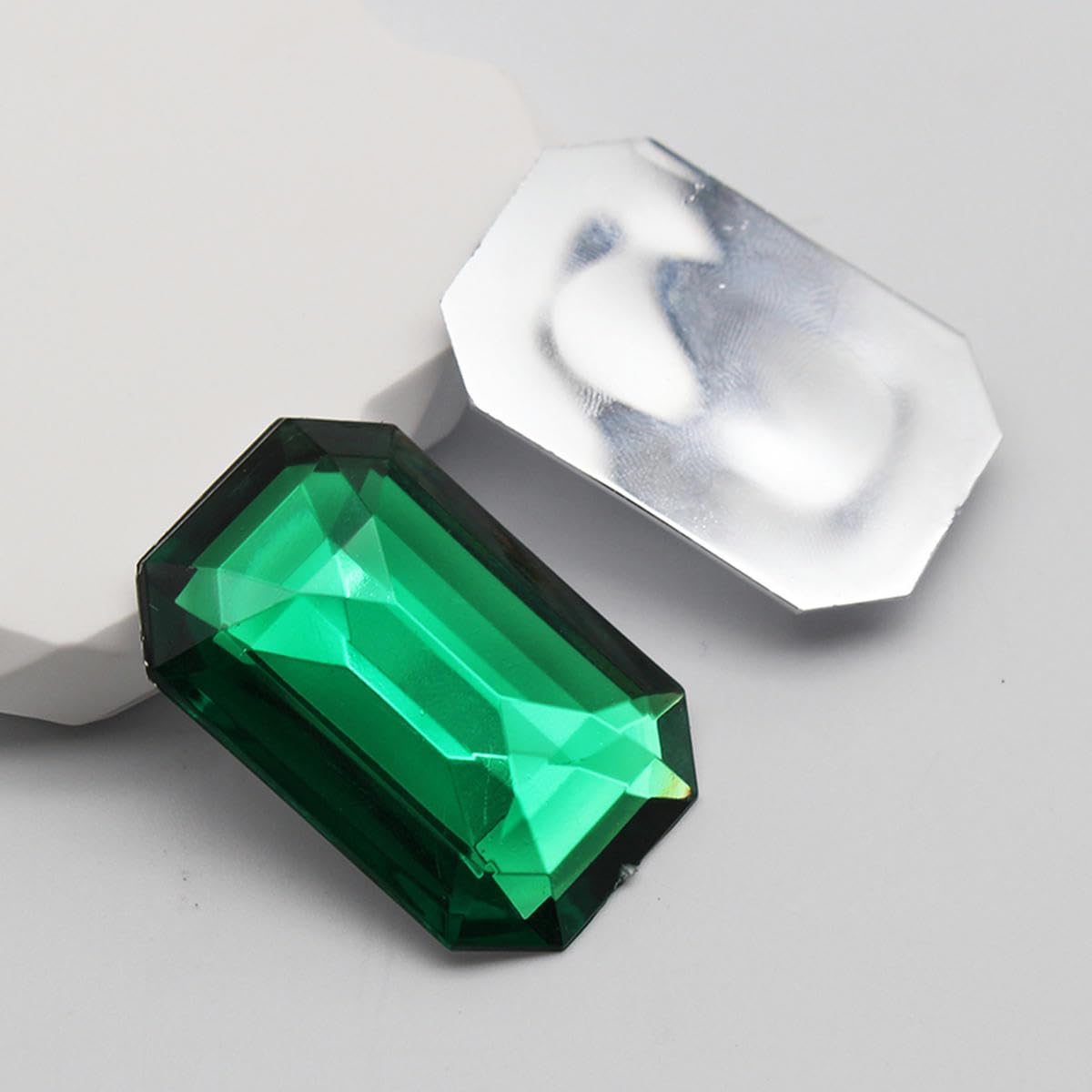 Bulk Flatback Strasssteine, Kristall Hotfix, Großer, rechteckiger, transparenter, weißer Acryl-Edelstein-Strass mit flachem Boden, DIY-Inlay, dekoratives Zubehör, 20 Stück, 28 x 40 mm, 13 – 28 x 40 mm