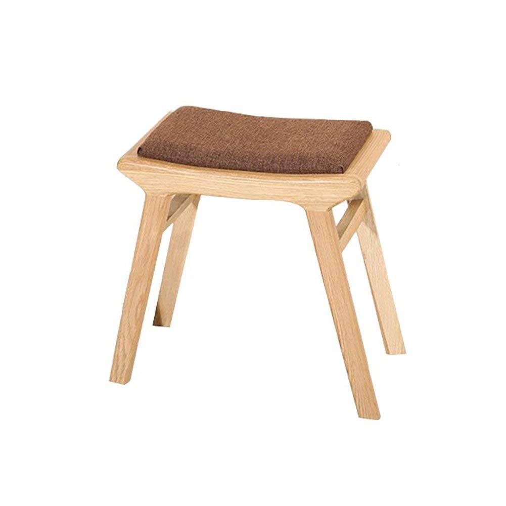 Tabouret en bois massif pour se chausser facilement dans l'entrée