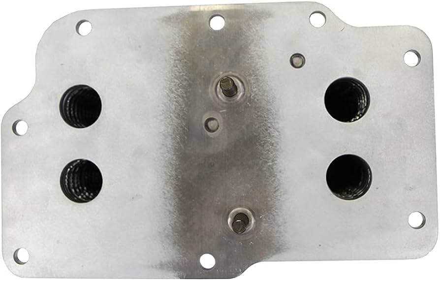 Amazon.com: New Engine Oil Cooler 7081861C91 for International 