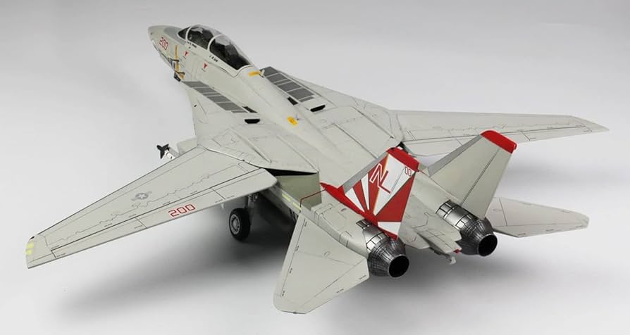 Amazon | プラッツ/イタレリ 1/48 アメリカ海軍 艦上戦闘機 F