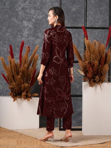 Image of GoSriKi Women's Rayon Blend A-Line Printed Kurta with Pant