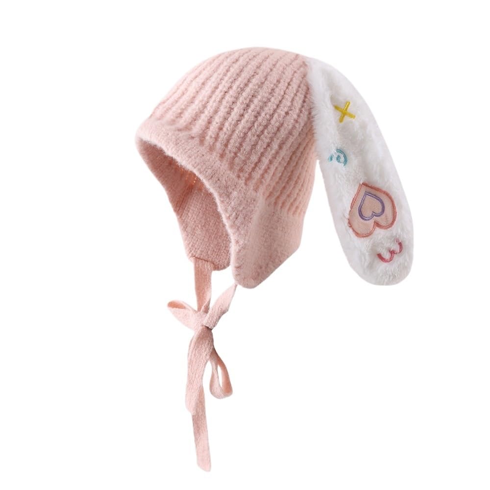 Bonnet doux et chaud au crochet avec oreilles de lapin en peluche rose