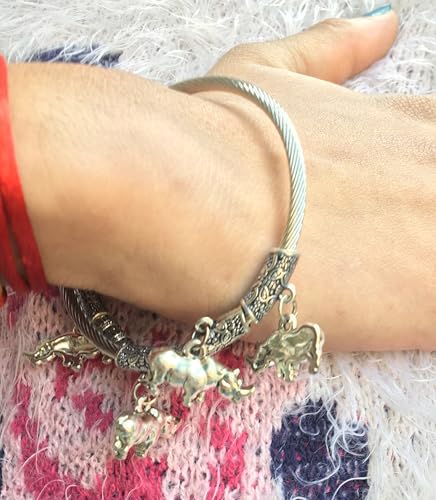 Image of Touchstone New Indian Bollywood Handcrafted Nicely Created Rhinoceros Inspired Rope Pattern Elegant Designer Jewelry Bracelet in Oxidized Silver Tone for Women
