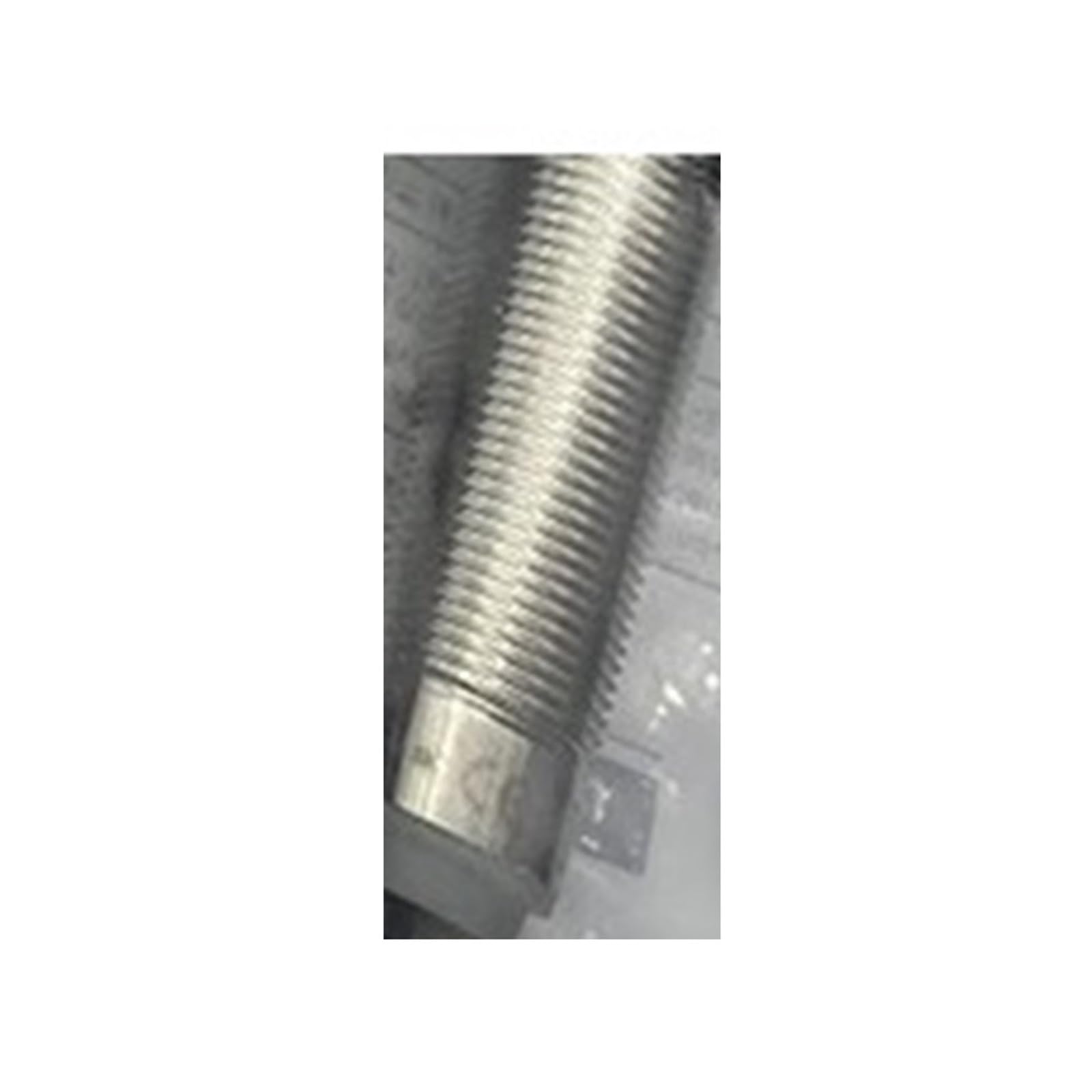 Capteur XS618B1NAL2 pour éviter les pannes de détection machine