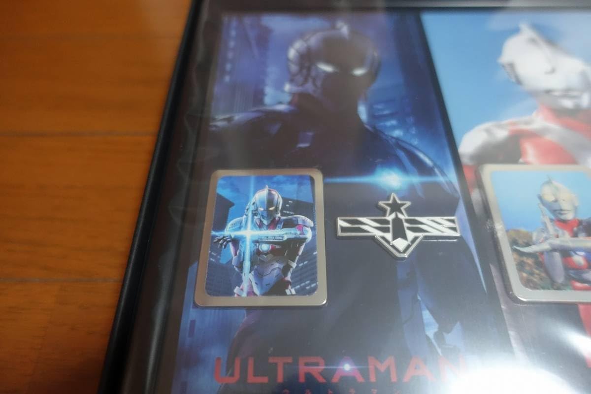 現状品 円谷フィールズ 株主優待 記念品 記念装額 ピンズセット 株主優待 |