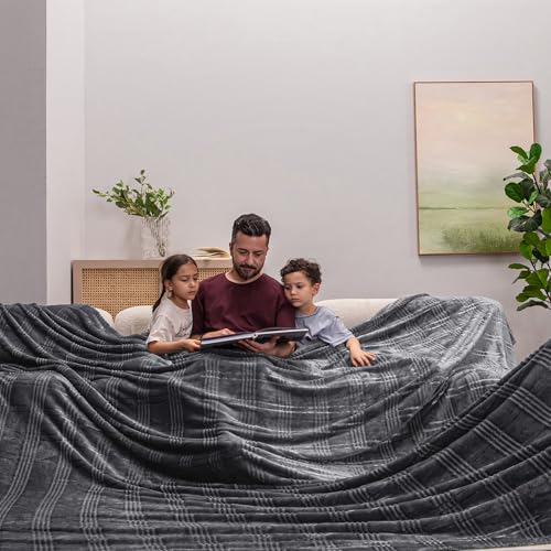 COOVA Oversized King Fleece Blanket 120x120 inches, Soft Cozy Warm Giant Extra Large 10'x10' Blanket for Bed, Sofa, Couch,Travel, Camping, California Huge Big Throw Blanket, Checkered Dark Grey