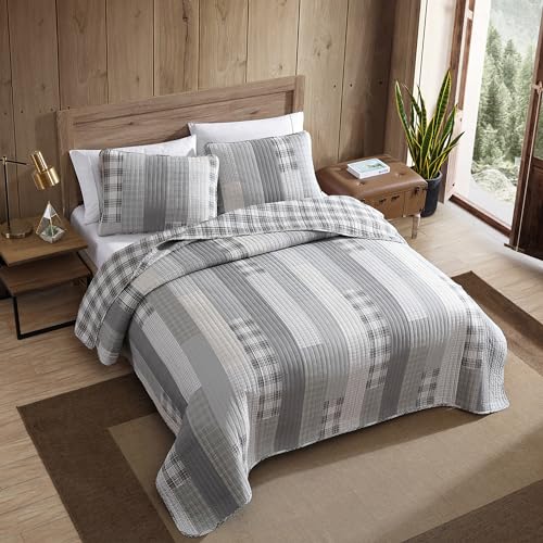 Image of Eddie Bauer - Queen Quilt Set, Cotton Reversible Bedding with Matching Shams, Home Decor for All Seasons (Fairview Grey, Queen)