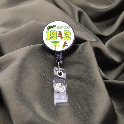 Badge rétractable Chi Eta pour ne plus perdre votre carte infirmière - 4