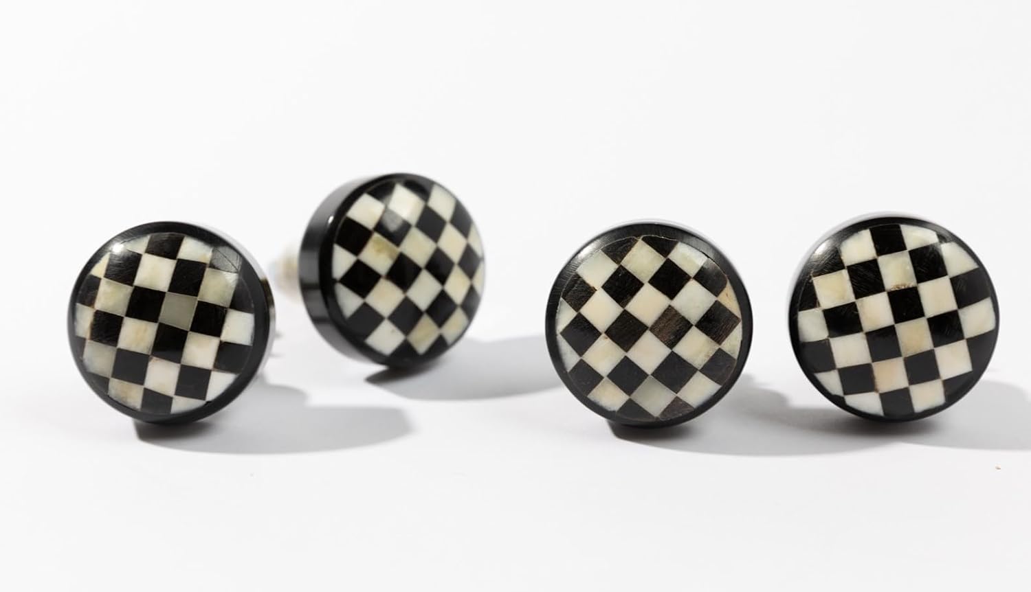 Handmade Black & White Checkered Cabinet Knobs – Genuine Horn & Bone Inlay with Enamel-Style Finish, Buffalo Check Farmhouse & Racing-Inspired Drawer Pulls ((1)