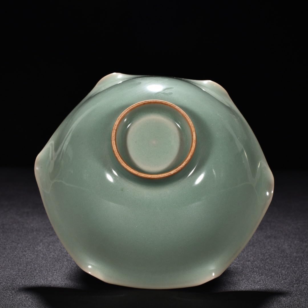 伊藤剛俊さん 蓮彫蓋物 益子焼 共箱付 ※海外発送の場合、木箱は付属