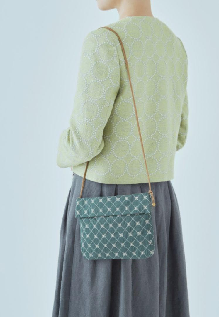 Amazon.co.jp: ミナペルホネン フィナンシェバッグ フラワービーズ  