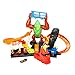 Hot Wheels - Hot Wheels City - Attaque du Gorille Toxique - Coffret avec Voiture, Station-Service - Sons et Lumières - Échelle 1/64 - Cadeau dès 5 ans, HBY95