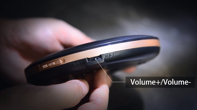 HOTT ポータブルCDプレーヤー Bluetooth対応 1800mAh