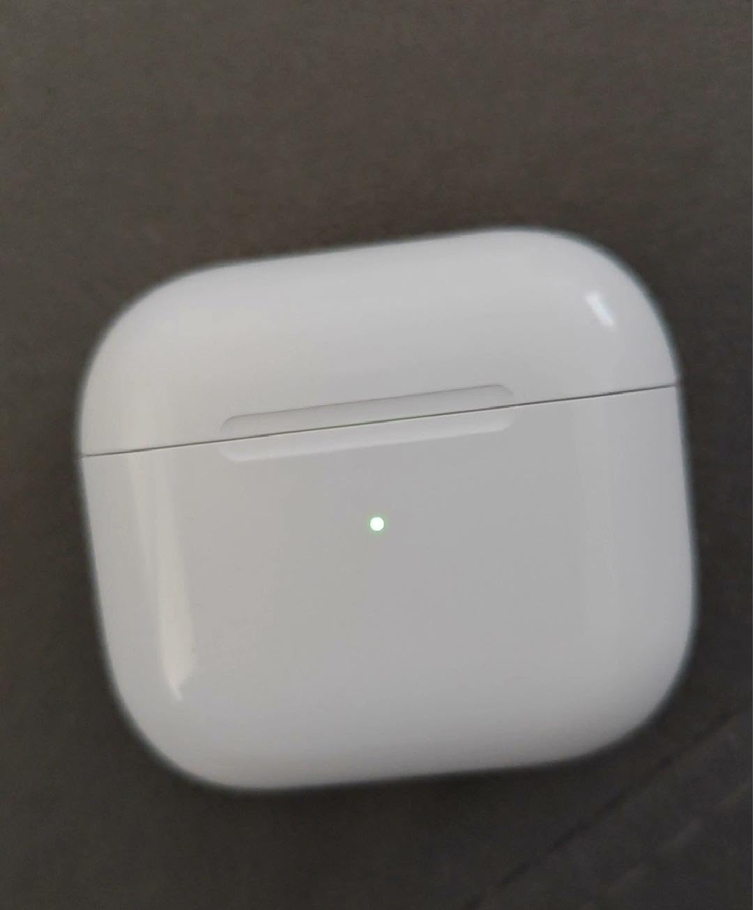 正規品　AirPods 第3世代 A2565、A2564 充電ケース A2897 Amazon.com: OEM A2897 Charging Case Replacement for AirPod 3