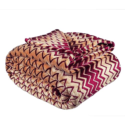 Image of Amazon Brand - Umi Premium Plush AC Blanket - Lightweight Luxurious Soft Zigzag Flannel Blanket, Super Soft Cozy and Comfy for Couch - (Single - 139 x 228 CM, Cream & Maroon)| TC - 200