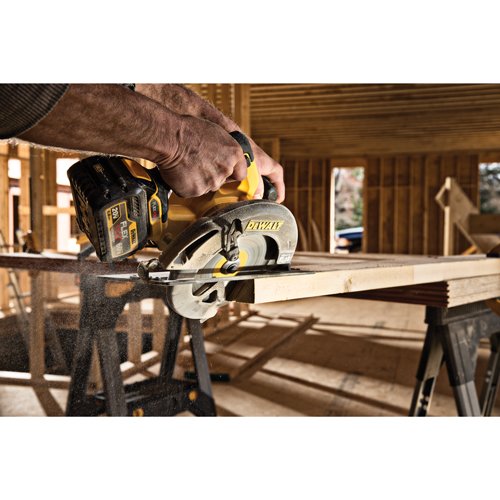 DEWALT FLEXVOLT 60V MAX Circular Saw with Brake Kit, 7-1/4-Inch, Brushless (DCS575T2)