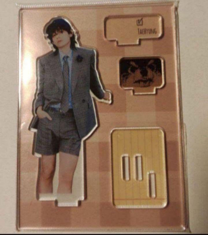 Amazon.co.jp: BTS V テヒョン テテ アクリルスタンド アクスタ