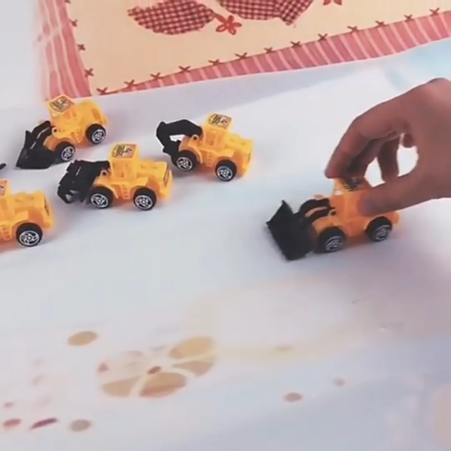 5 Mini-Bagger & 11 Verkehrsschilder Baustellen-Set – Puppenhaus-Zubehör, Torten-Deko & Spielzeug Ab 3 Jahren