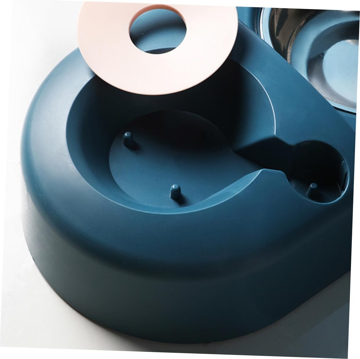 SUPVOX Pet Feeder and Dog Bowl with Automatic Water Dispenser, Spill-Resistant Blue Pet Food Bowl for Cats and Dogs, Suitable for Home Feeding and Travel