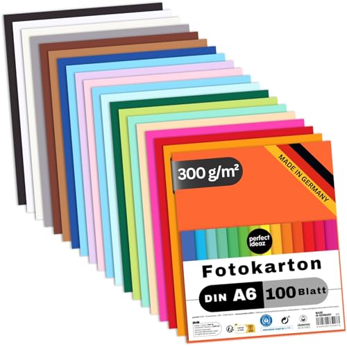 perfect ideaz – 100 Blatt Fotokarton DIN A6, 300 g/m², 20 Farben, extra stabil & durchgefärbt, ideal für Basteln, Post-Karten & DIY, Made in Germany, Blauer Engel zertifiziert