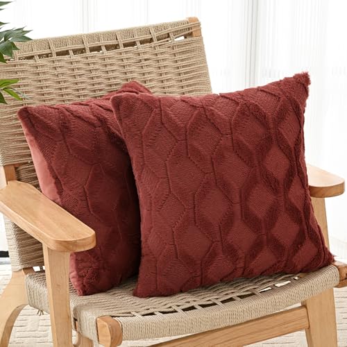 Volcanics Pack of 2 Faux Wool Throw Pillow Covers 18x18 Inches Decorative Farmhouse Velvet Couch Pillow Case Soft Plush Square Boho Cushion Pillowcase, Rust Red