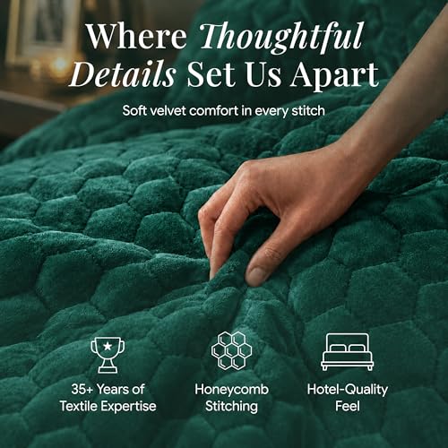 Tribeca Living Lugano Oversized Velvet Quilt Set - All Season, Extra Large, 3 Piece King Size Comforter Set with 2 Pillow Shams in Teal Honeycomb Pattern 260GSM by Tribeca Living - Used condition - Image 6