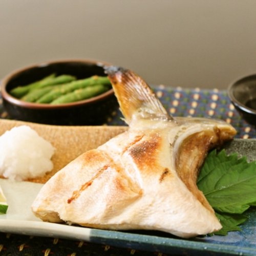 ぶりかま 特大とろ肉付約200g 5個セット 水産物応援商品 送料無料 ぶりかま 特大とろ肉付約200g 5個セット 水産物応援商品 送料無料