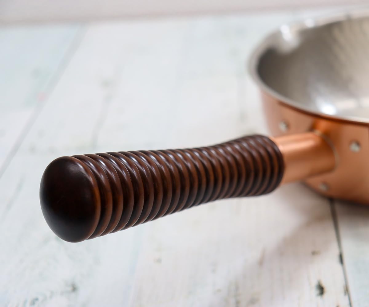 新品未使用 銅楽 まごころ伝心 雪平鍋 15cm 銅製 片手鍋 日本製 調理器具 新品未使用 銅楽 まごころ伝心 雪平鍋 15cm 銅製 片手鍋 日本製