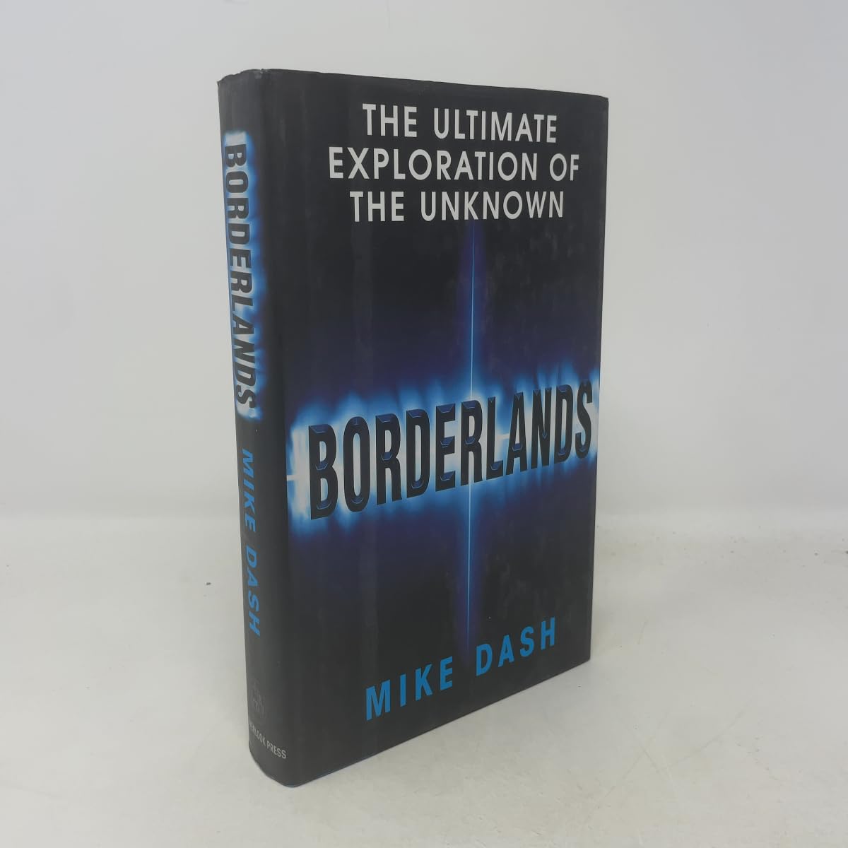 Buy Borderlands: The Ultimate Exploration of the Surrounding Unknown — BookShops.in