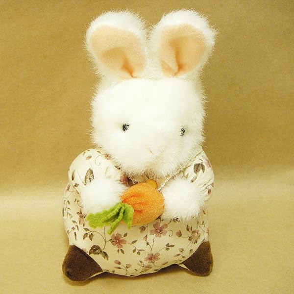 Amazon.co.jp: ぬいぐるみ：Sekiguchi/セキグチ：にんじんを持った白い